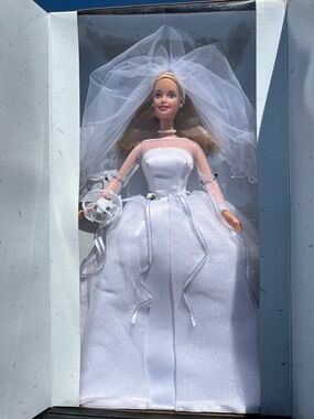 Barbie Blushing Bride with White Wedding Gown in box. C. 1999